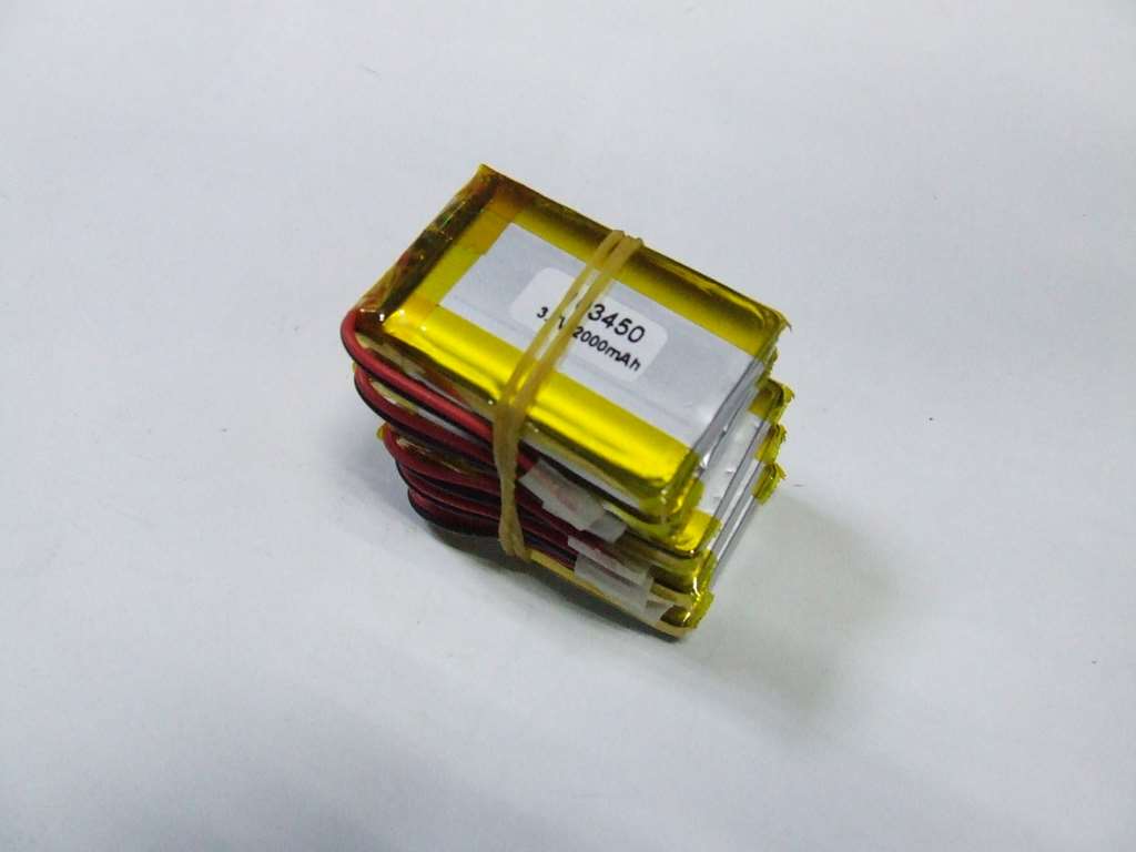 BATTERIA AI POLIMERI DI LITIO 50 X 33 X 10 MM 3,7 V 2000 MAH