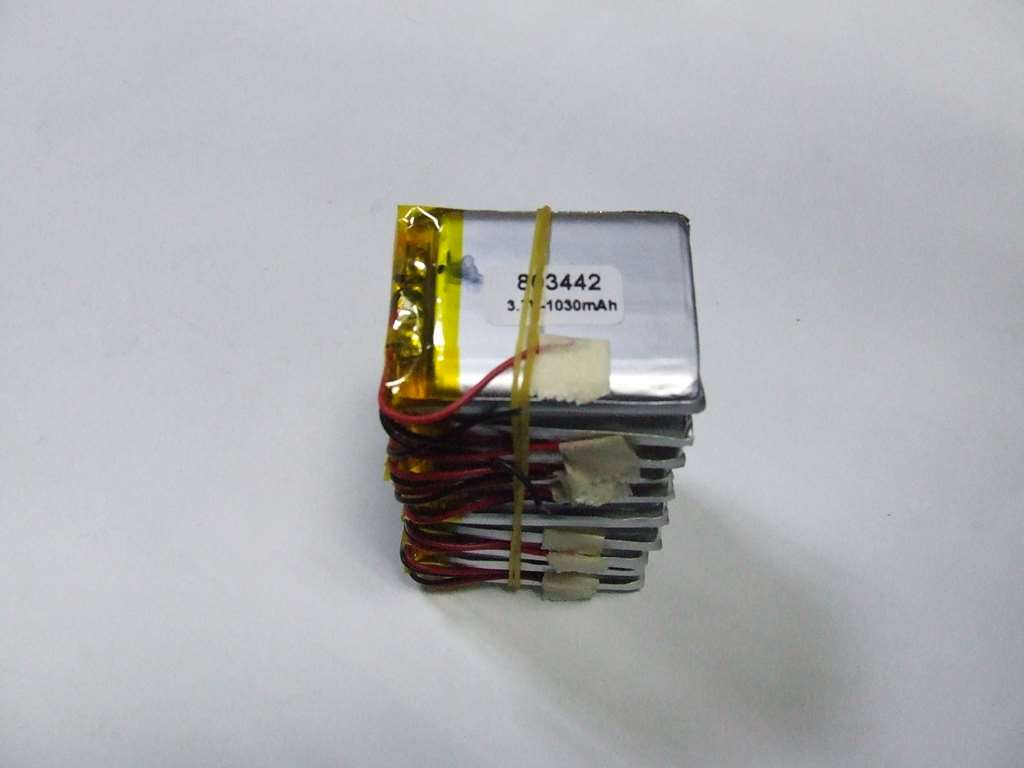 BATTERIA AI POLIMERI DI LITIO 44 X 34 X 8 MM 3,7 V 1030 MAH BATTERIA AI POLIMERI DI LITIO 44 X 34 X 8 MM 3,7 V 1030 MAH