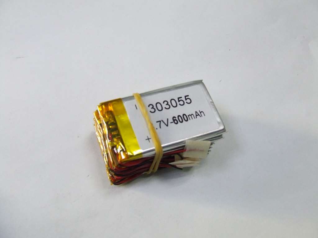 BATTERIA AI POLIMERI DI LITIO 55 X 31 X 3 MM 3,7 V 600 MAH BATTERIA AI POLIMERI DI LITIO 55 X 31 X 3 MM 3,7 V 600 MAH
