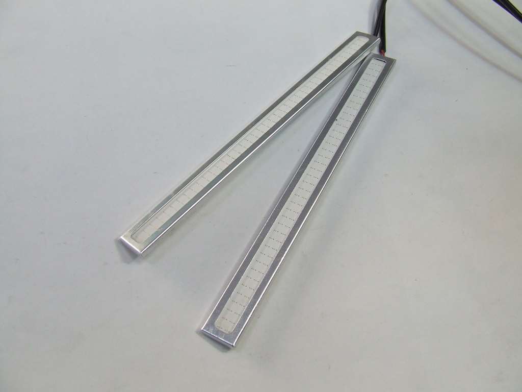 COB LED PER AUTO LUCE BLU DC 12 VOLT COPPIA COB LED PER AUTO LUCE BLU DC 12 VOLT COPPIA