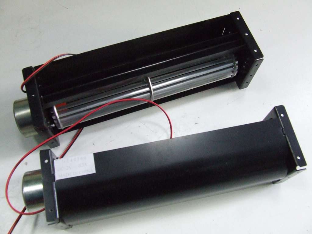 VENTOLA TUBOLARE METALLICA A SPINTA TANGENZIALE DC 12 VOLT 0,3 A VENTOLA TUBOLARE METALLICA A SPINTA TANGENZIALE DC 12 VOLT 0,3 A