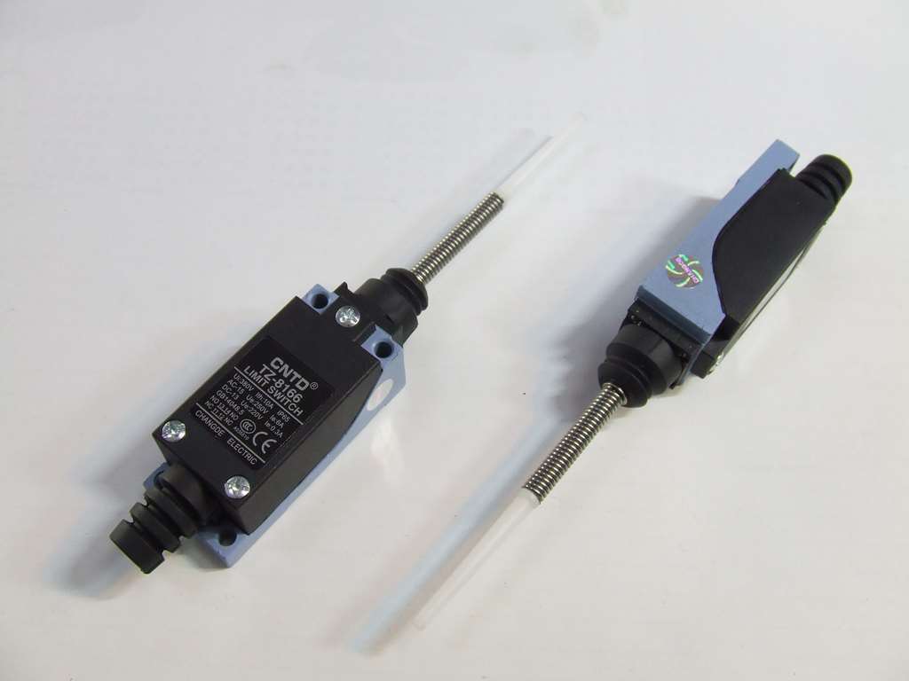 INTERRUTTORE SWITCH CON ASTA A MOLLA FLESSIBILE PER AUTOMAZIONE INTERRUTTORE SWITCH CON ASTA A MOLLA FLESSIBILE PER AUTOMAZIONE