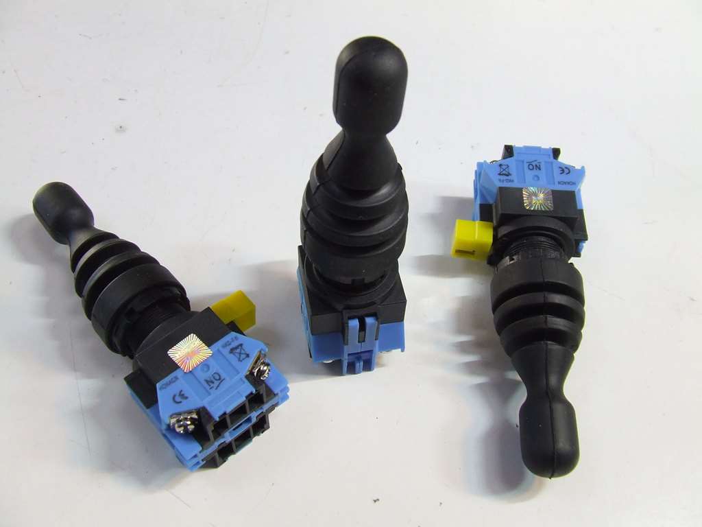 FINE CORSA JOYSTICK PER EDILIZIA PULSANTE SPECIALE