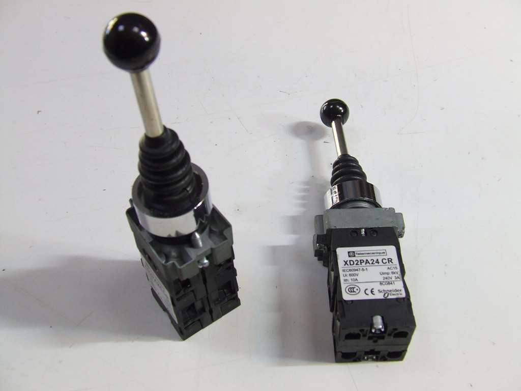 FINE CORSA JOYSTICK PER EDILIZIA INTERRUTTORE SPECIALE FINE CORSA JOYSTICK PER EDILIZIA INTERRUTTORE SPECIALE