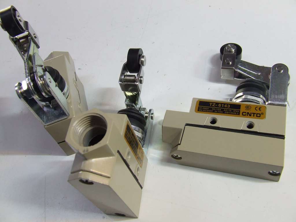 SWITCH INTERRUTTORE PROFESSIONALE INDUSTRIALE SWITCH INTERRUTTORE PROFESSIONALE INDUSTRIALE
