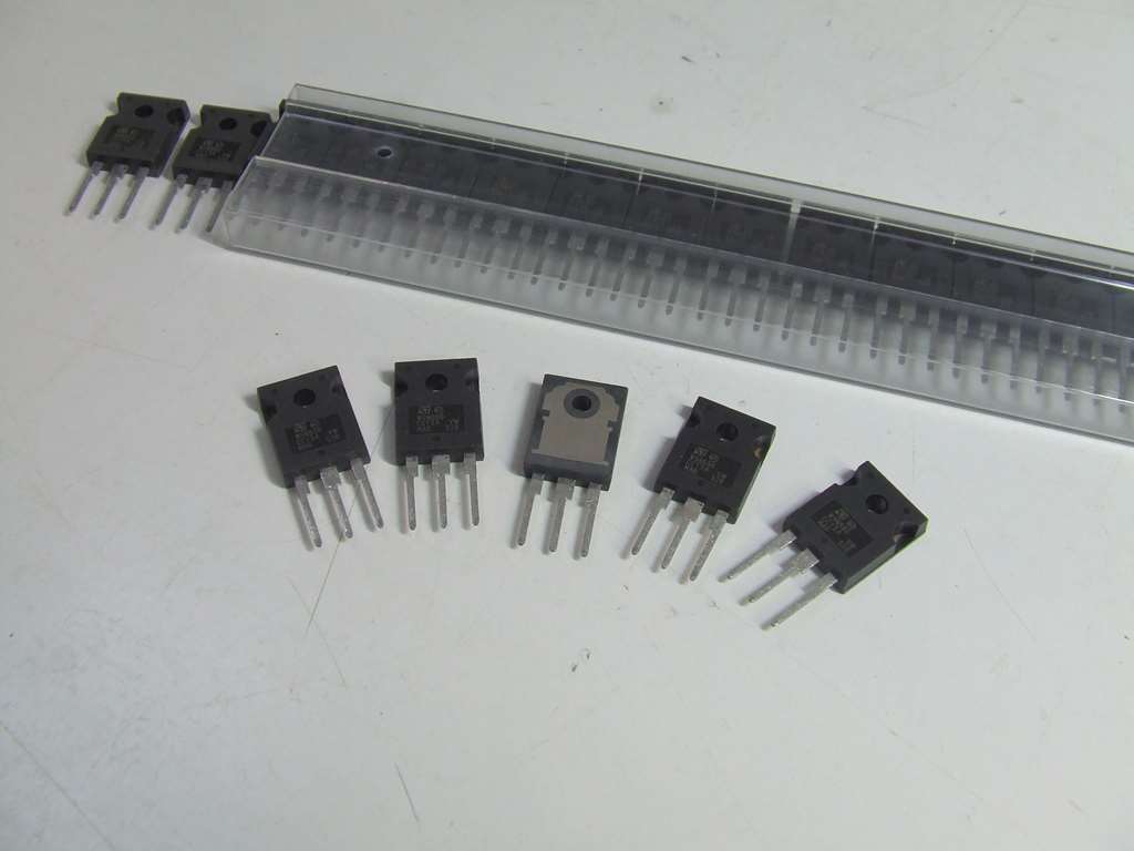W9 NB 80 TRANSISTOR MOSFET ST W9 NB 80 TRANSISTOR MOSFET ST