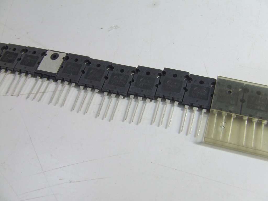 FGH 60N60 UFD TRANSISTOR IGBT FAIRCHILD - Clicca l'immagine per chiudere