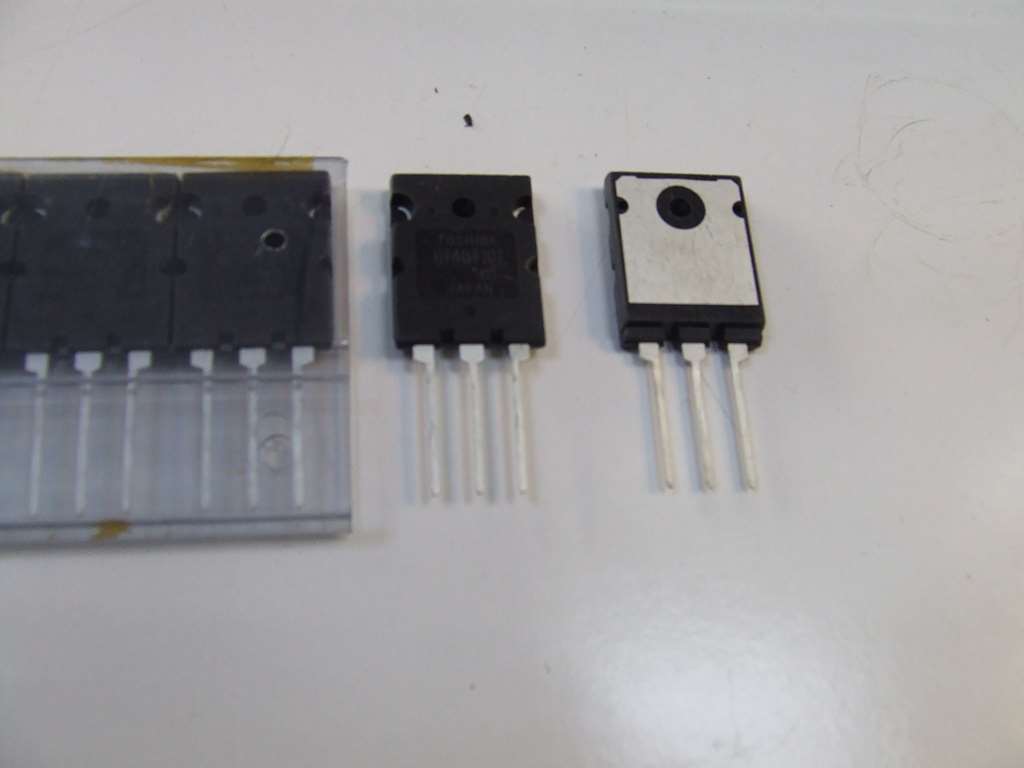 GT40T101 TRANSISTOR TOSHIBA - Clicca l'immagine per chiudere