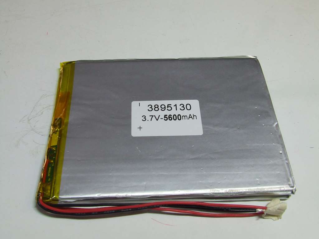 BATTERIA AI POLIMERI DI LITIO 130 X 95 X 4 MM 3,7 V 5600 MAH BATTERIA AI POLIMERI DI LITIO 130 X 95 X 4 MM 3,7 V 5600 MAH
