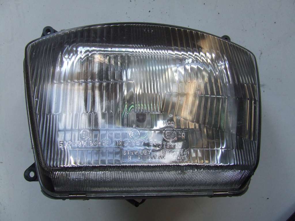 KAWASAKI GPX 750 1987 FARO ANTERIORE STANLEY ORIGINALE USATO - Clicca l'immagine per chiudere