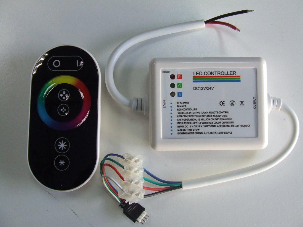 CONTROL UNIT FOR STRIP RGB-LED WITH TELECOM. TOUCH-SCREEN