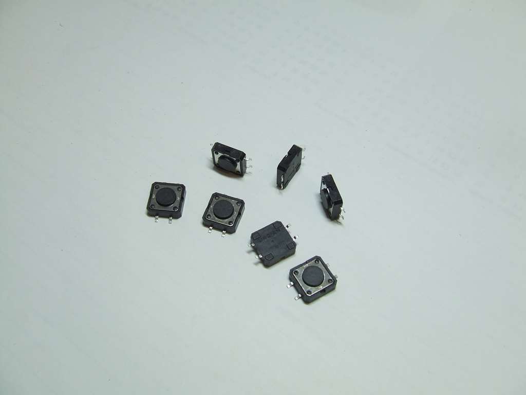 PULSANTE 12 X 12 X 4,3 MM MICRO PULSANTE SWITCH PULSANTE 12 X 12 X 4,3 MM MICRO PULSANTE SWITCH