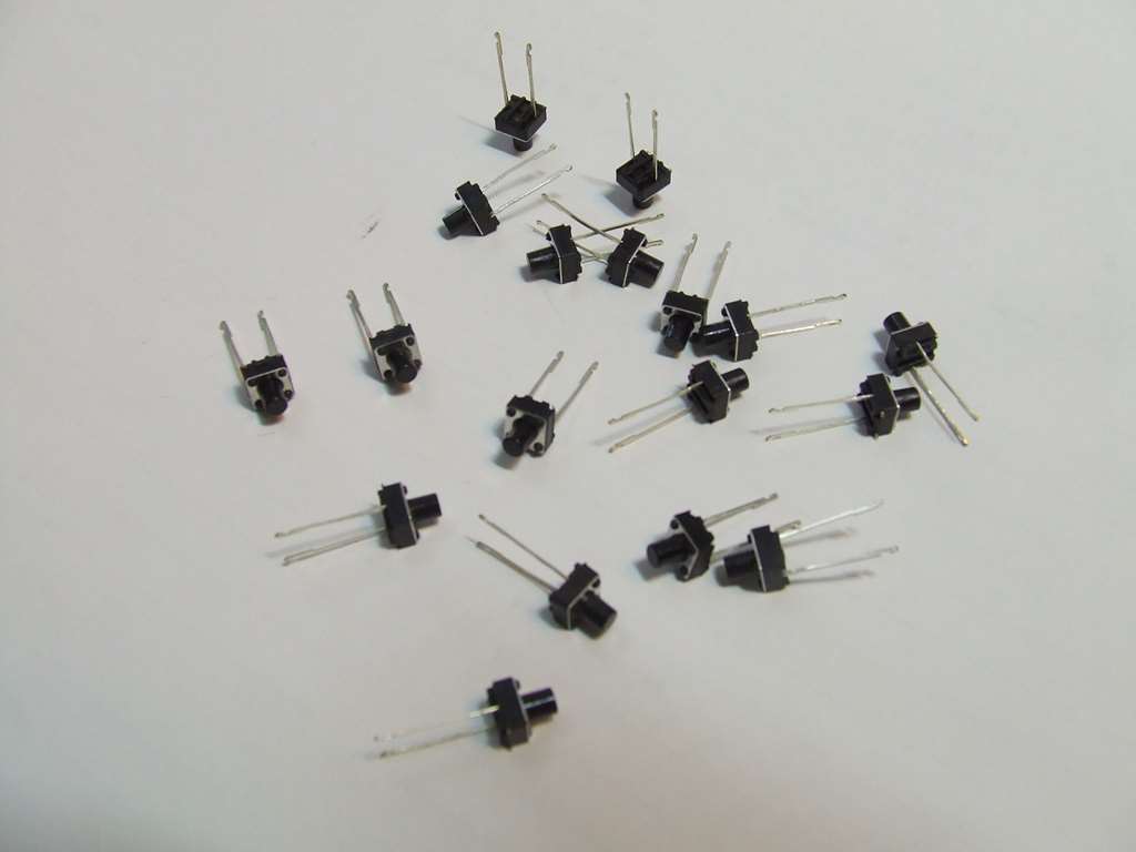 PULSANTE 6 X 6 X 7,5 MM MICRO PULSANTE SWITCH PULSANTE 6 X 6 X 7,5 MM MICRO PULSANTE SWITCH