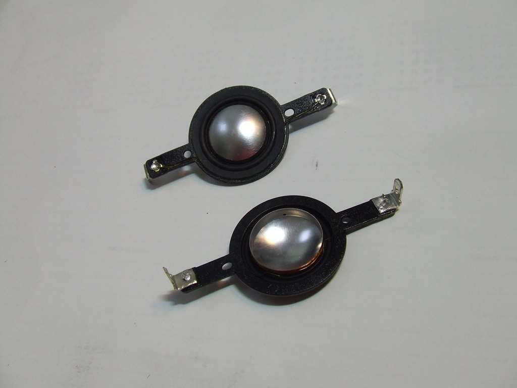 TWEETER UNIVOX 825DT07 4 OHM BOBINA DI RICAMBIO TWEETER UNIVOX 825DT07 4 OHM BOBINA DI RICAMBIO