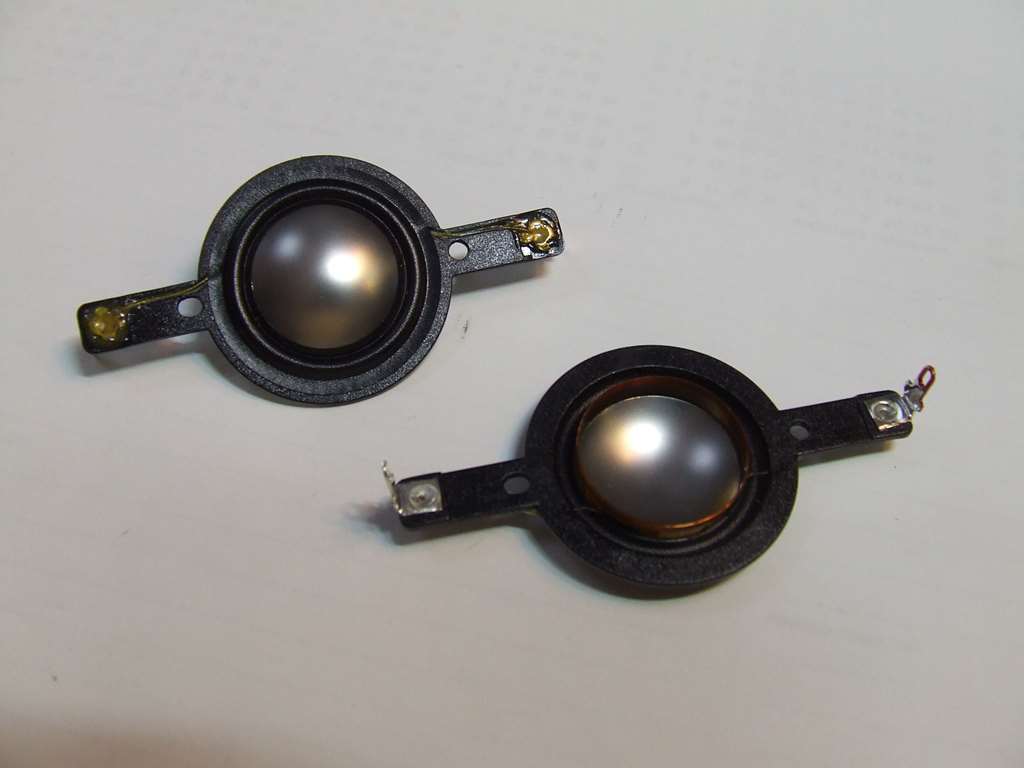 TWEETER UNIVOX 825DT09 4 OHM BOBINA DI RICAMBIO TWEETER UNIVOX 825DT09 4 OHM BOBINA DI RICAMBIO
