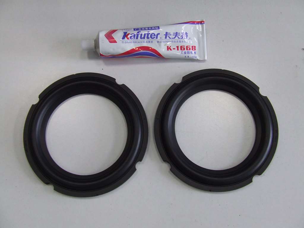 RICONATURA 16 CM IN GOMMA PER ALTOPARLANTI COPPIA + ADESIVO RICONATURA 16 CM IN GOMMA PER ALTOPARLANTI COPPIA + ADESIVO