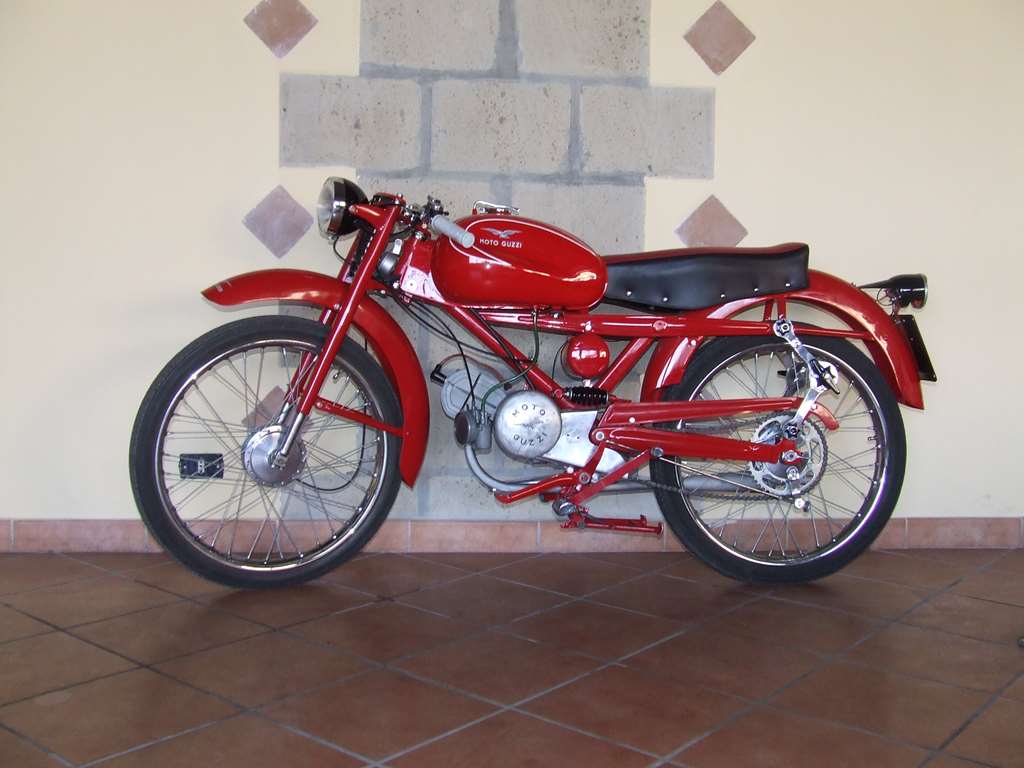 MOTO GUZZI CARDELLINO 1958 75 cc 3 MARCE TURISMO