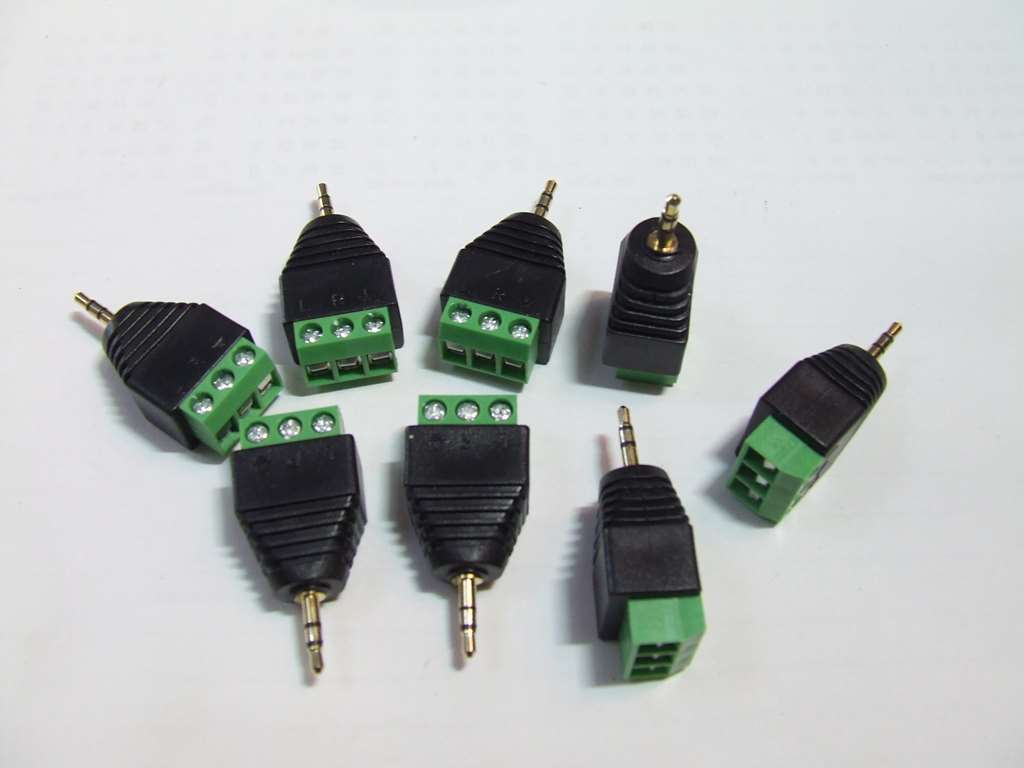SPINA VOLANTE 2,5 MM STEREO 3 POLI SPINA VOLANTE 2,5 MM STEREO 3 POLI