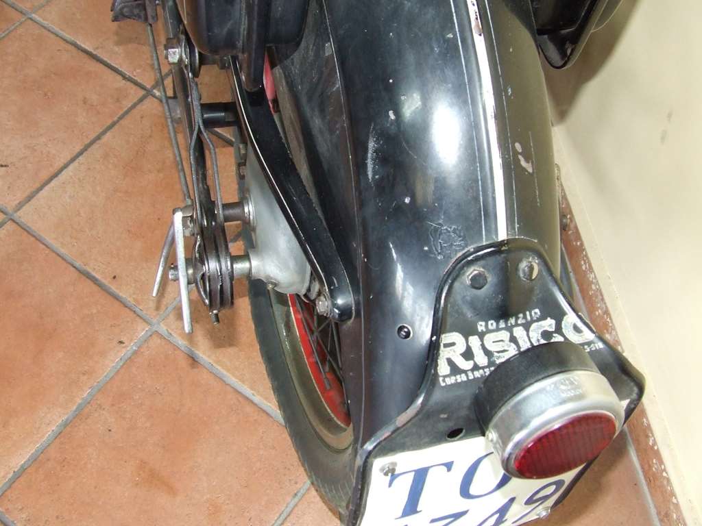 SERTUM 250 CC LATERAL SIDE VALVES 1949