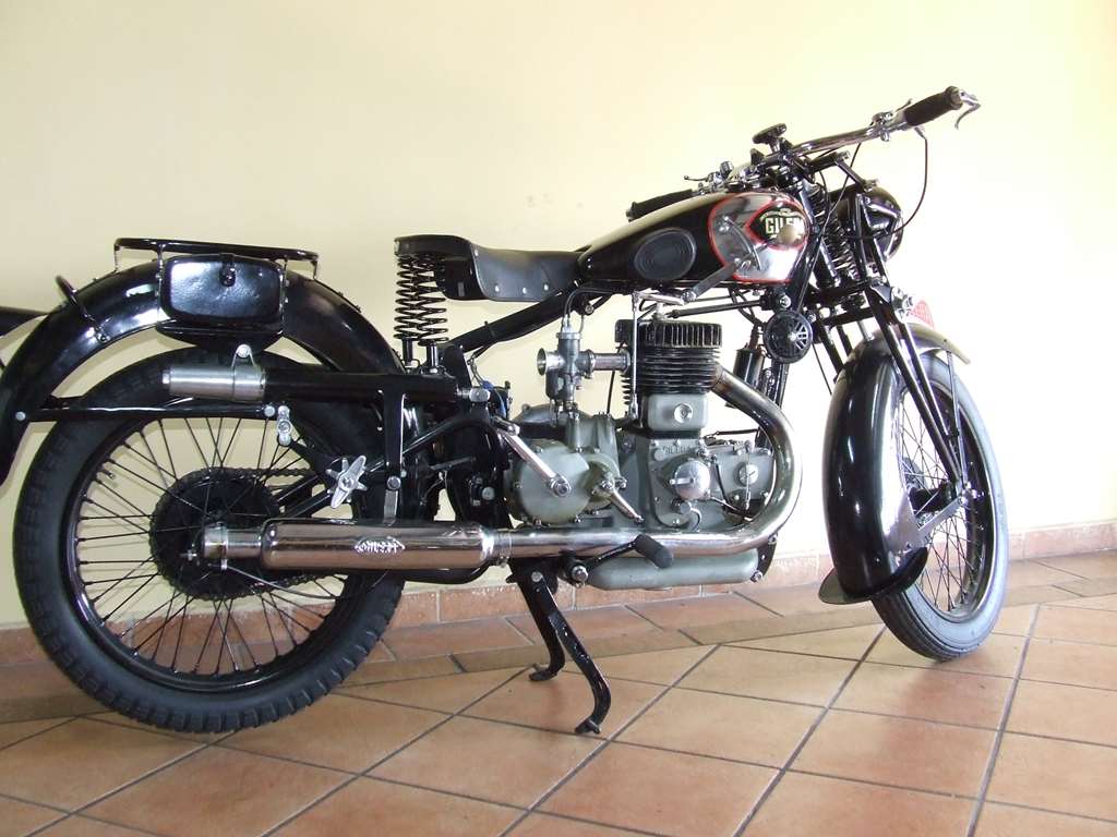 GILERA VTE 500 VALVOLE LATERALI 1936 3 MARCE AL SERBATOIO