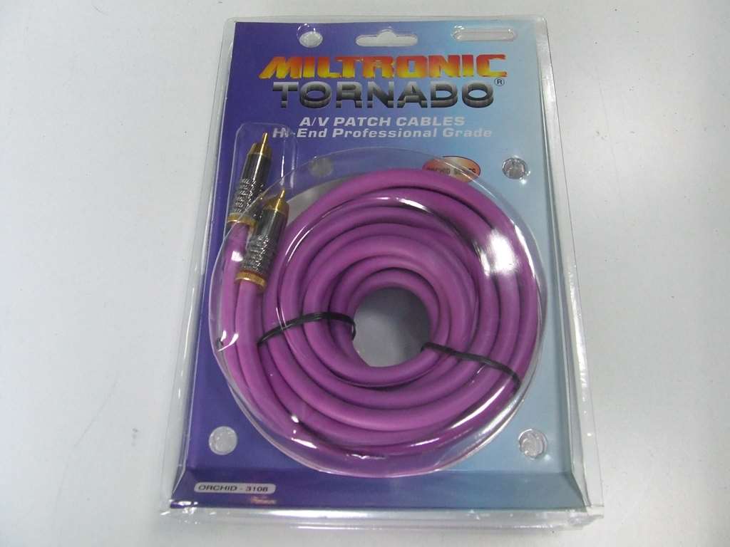 CAVO PROFESSIONALE OFC AUDIO CON SPINOTTI RCA BAGNO ORO CAVO PROFESSIONALE OFC AUDIO CON SPINOTTI RCA BAGNO ORO
