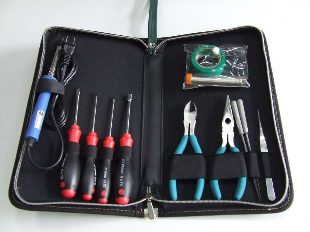 TROUSSE PORTAUTENSILI PRIMO INTERVENTO CT 818