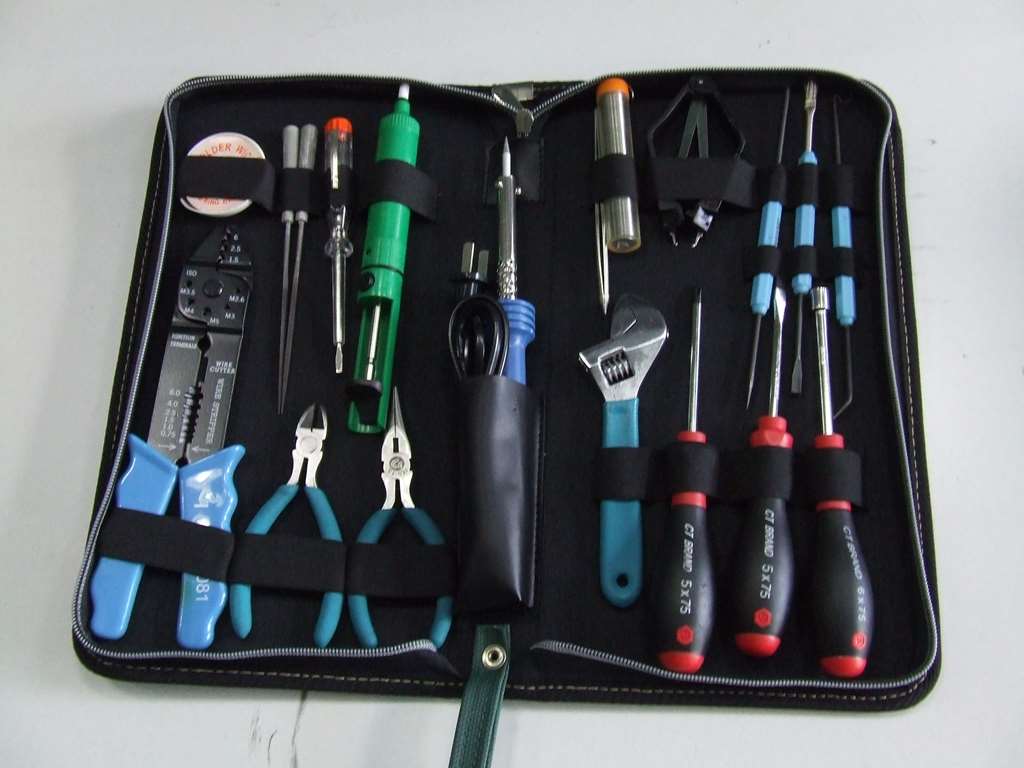 TROUSSE PORTAUTENSILI PRIMO INTERVENTO CT 814