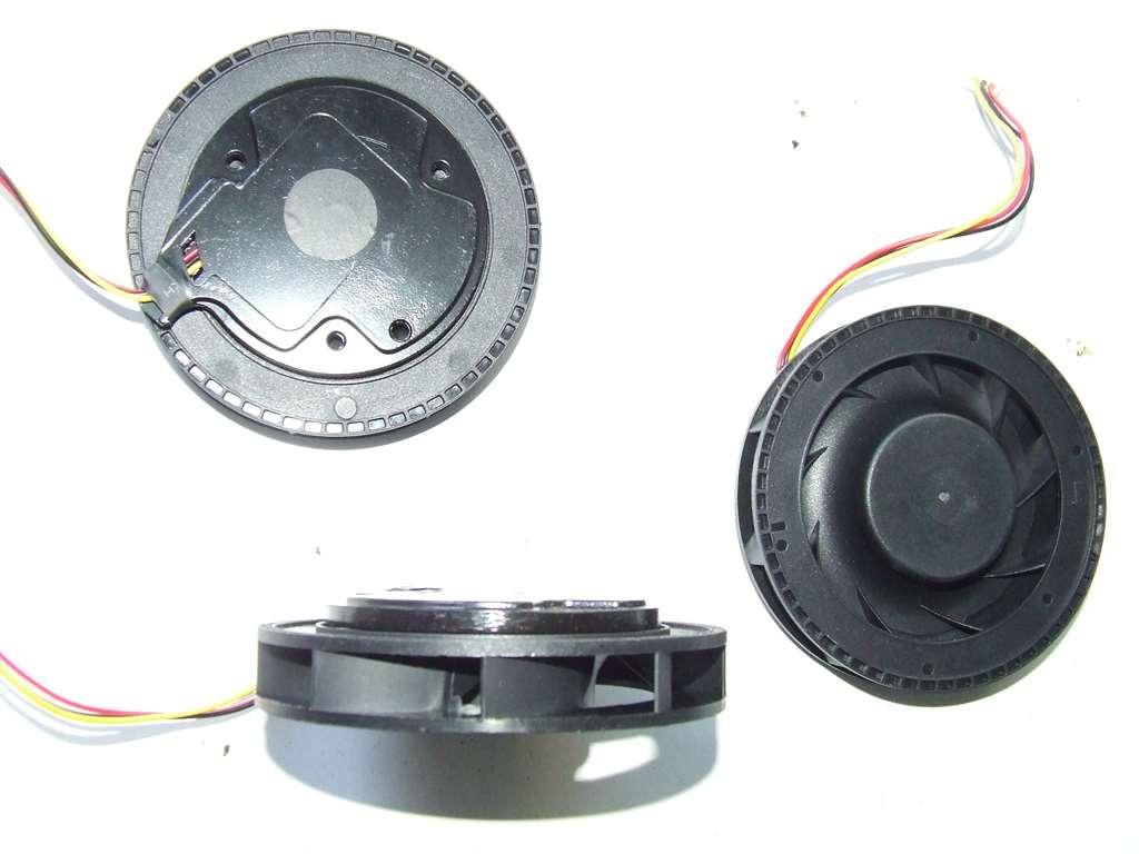 VENTOLA CIRCOLARE TANGENZIALE CENTRIFUGA 12 VOLT VENTOLA CIRCOLARE TANGENZIALE CENTRIFUGA 12 VOLT