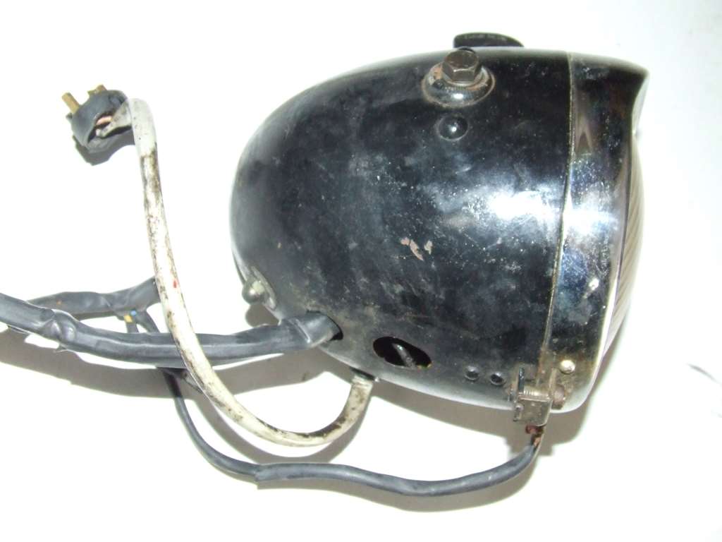 MV AUGUSTA 175 CST DEL 1954 FARO ANTERIORE ORIGINALE USATO MV AUGUSTA 175 CST DEL 1954 FARO ANTERIORE ORIGINALE USATO