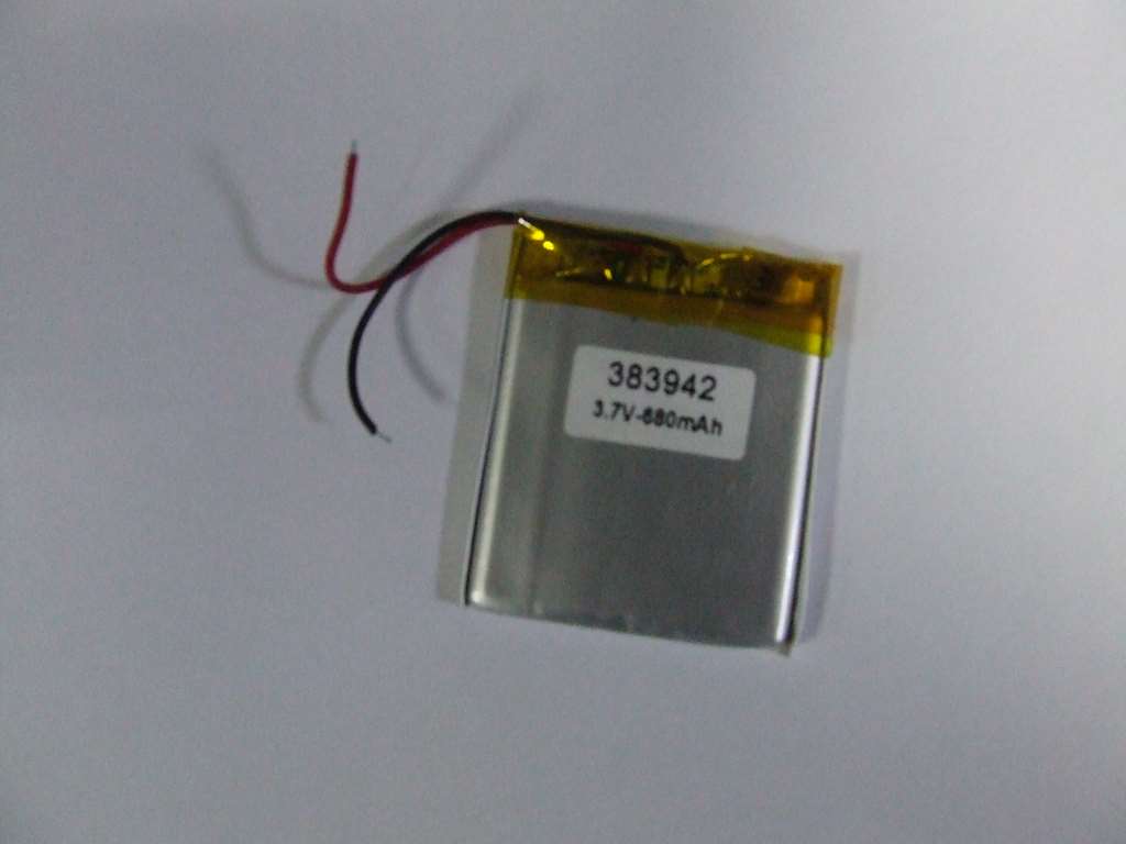 BATTERIA AI POLIMERI DI LITIO 42X39X3,8 680 MAH 3,7 V BATTERIA AI POLIMERI DI LITIO 42X39X3,8 680 MAH 3,7 V