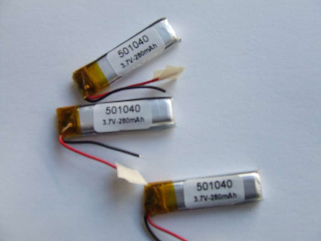 BATTERIA AI POLIMERI DI LITIO 40 X 10 X 5 MM 3,7 V 280 MAH