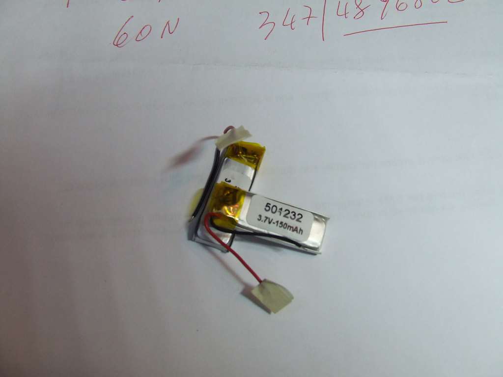 BATTERIA AI POLIMERI DI LITIO 32 X 12 X 5 MM 3,7 V 150 MAH BATTERIA AI POLIMERI DI LITIO 32 X 12 X 5 MM 3,7 V 150 MAH