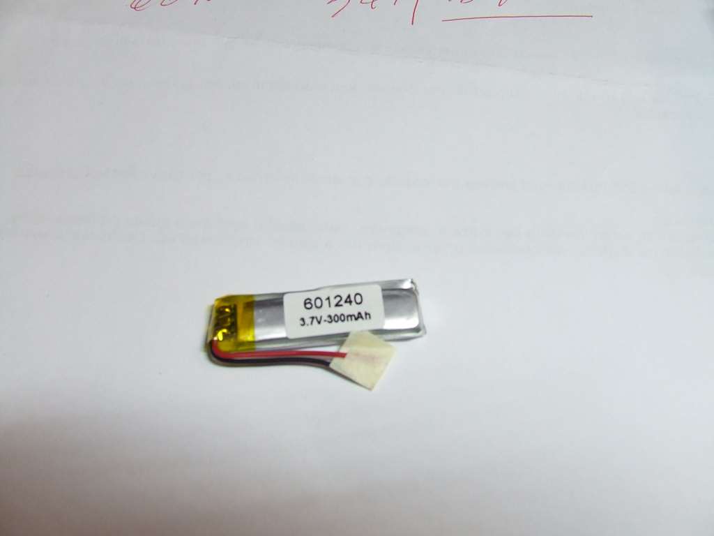 BATTERIA AI POLIMERI DI LITIO 40 X 12 X 6 MM 3,7 V 300 MAH BATTERIA AI POLIMERI DI LITIO 40 X 12 X 6 MM 3,7 V 300 MAH