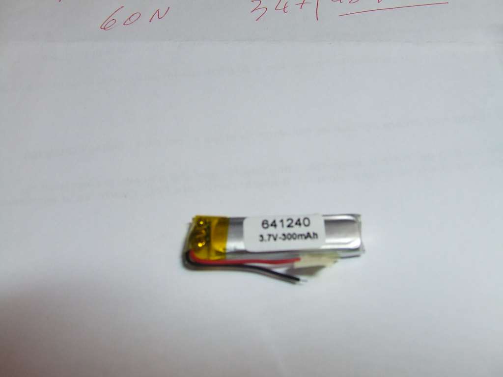 BATTERIA AI POLIMERI DI LITIO 40 X 12 X 6,4 MM 3,7 V 300 MAH BATTERIA AI POLIMERI DI LITIO 40 X 12 X 6,4 MM 3,7 V 300 MAH
