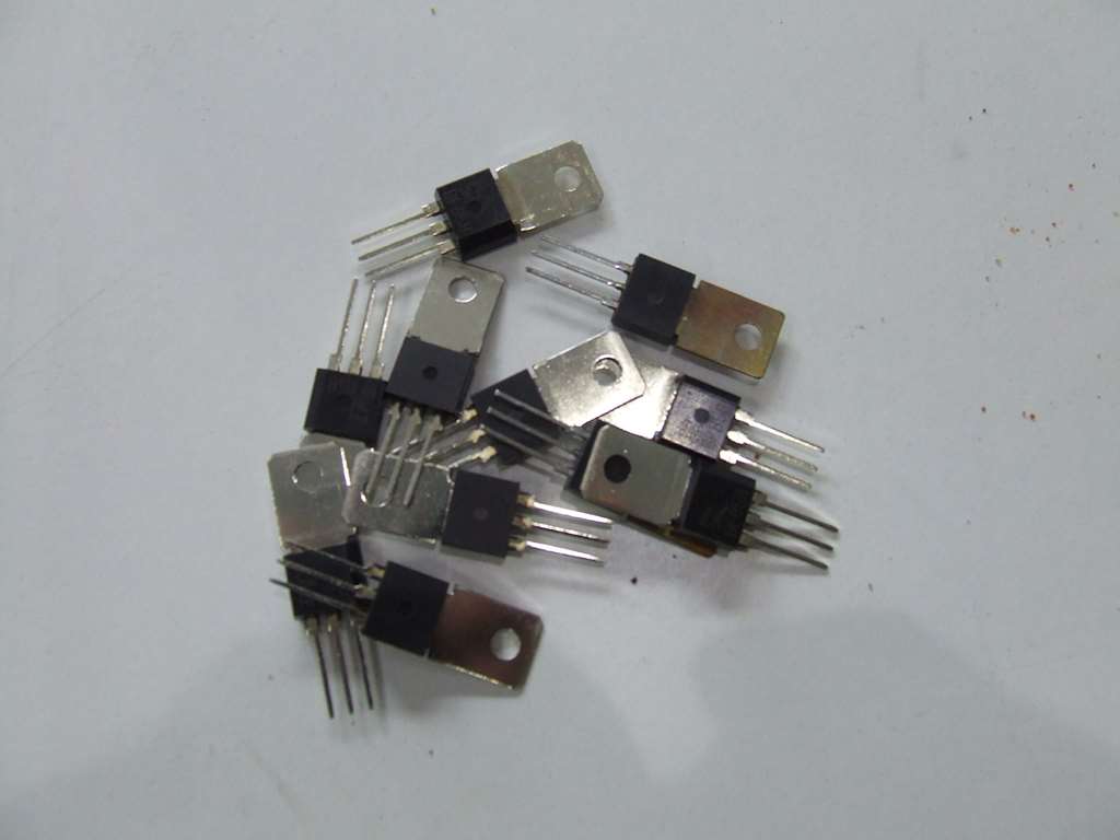 BF 858 TRANSISTOR BF858