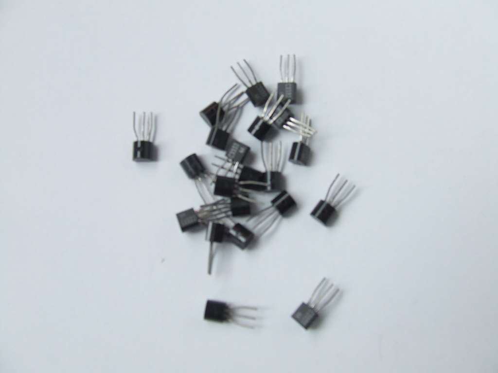 2SC 3333 TRANSISTOR ORIGINALE JAPAN 2SC3333