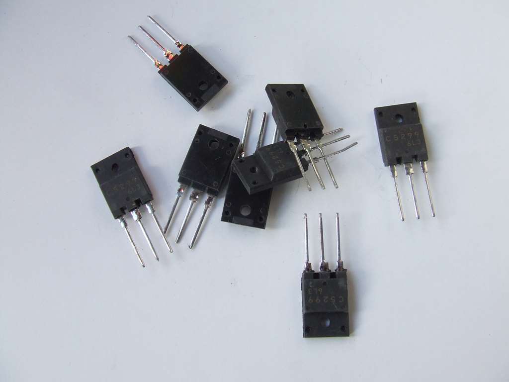 2SC 5299 TRANSISTOR ORIGINALE SANYO 2SC5299