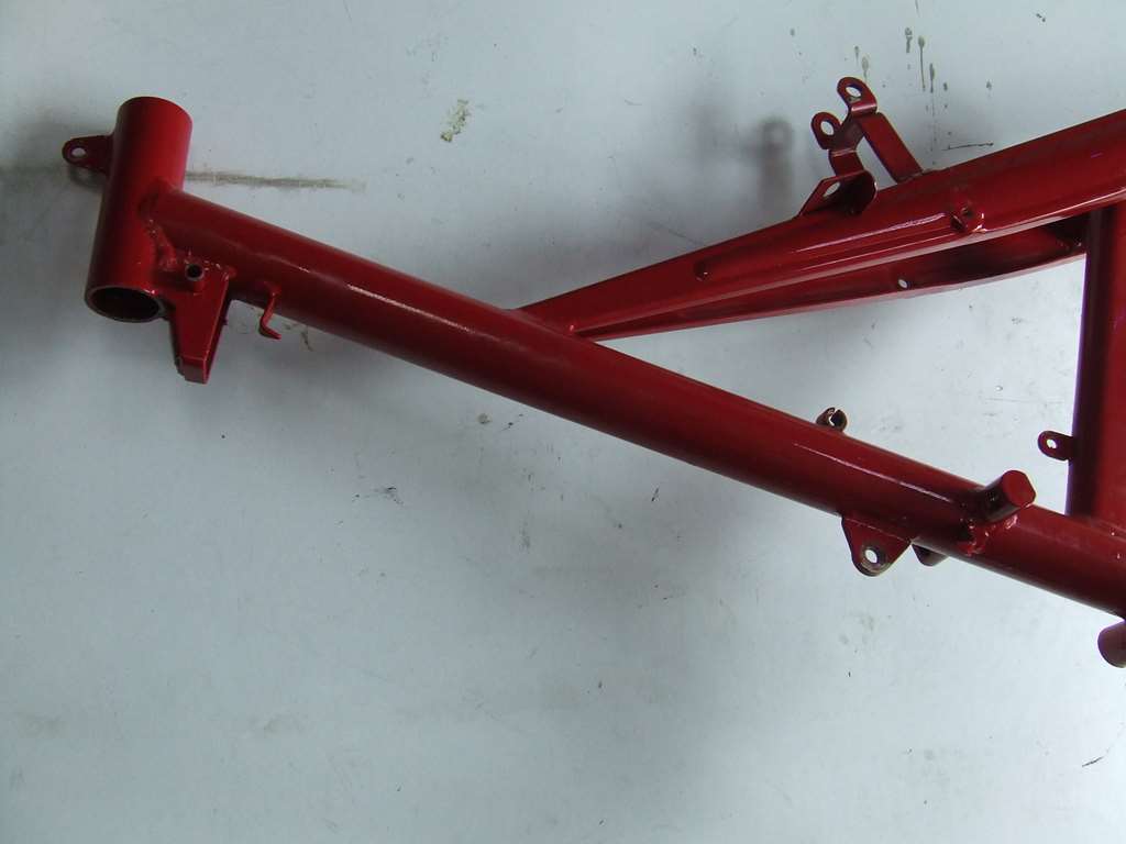 MOTO GUZZI TELAIO CARDELLINO 1958 75 cc USATO MOTO GUZZI TELAIO CARDELLINO 1958 75 cc USATO