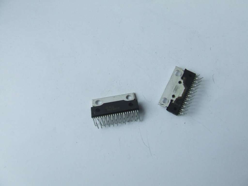HA 13412 CIRCUITO INTEGRATO ORIGINALE HITACHI HA13412 HA 13412 CIRCUITO INTEGRATO ORIGINALE HITACHI HA13412