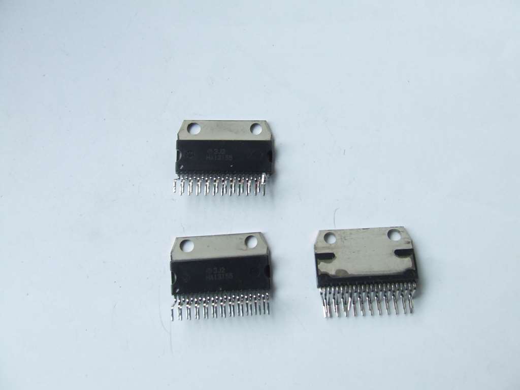 HA 13155 CIRCUITO INTEGRATO ORIGINALE HITACHI HA 13155 CIRCUITO INTEGRATO ORIGINALE HITACHI