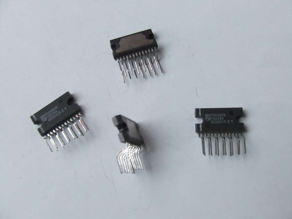 TDA 4800 CIRCUITO INTEGRATO ORIGINALE PHILIPS TDA4800