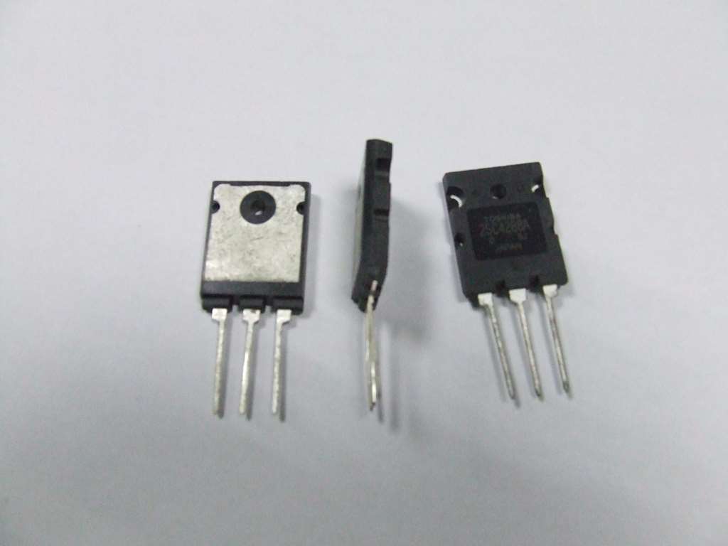 2SC 4288 A TRANSISTOR ORIGINALE TOSHIBA 2SC4288 2SC 4288 A TRANSISTOR ORIGINALE TOSHIBA 2SC4288