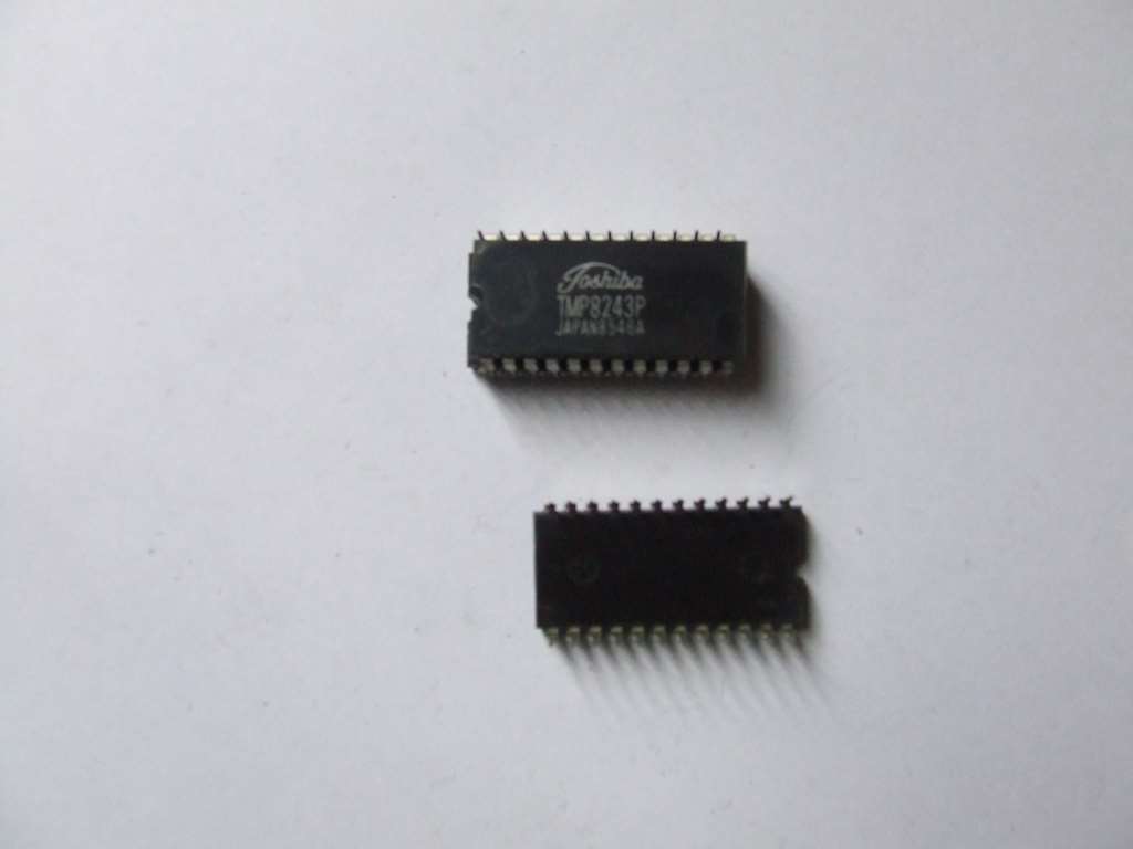 TMP 8243P CIRCUITO INTEGRATO ORIGINALE TOSHIBA