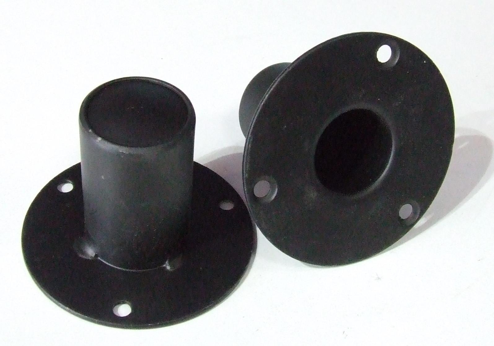 SUPPORTI NERI PER CASSE ACUSTICHE IN METALLO LK800 SUPPORTI NERI PER CASSE ACUSTICHE IN METALLO LK800