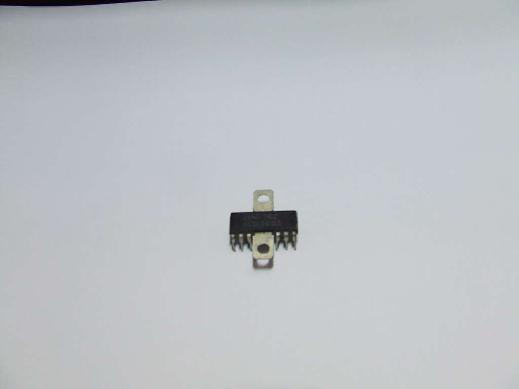 TBA 810 SH CIRCUITO INTEGRATO ORIGINALE SGS TBA 810 SH CIRCUITO INTEGRATO ORIGINALE SGS
