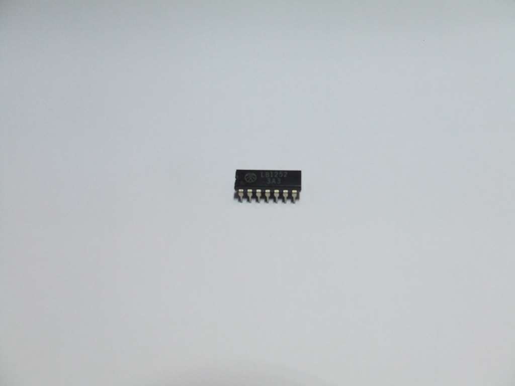 LB 1252 CIRCUITO INTEGRATO ORIGINALE SANYO LB 1252 CIRCUITO INTEGRATO ORIGINALE SANYO