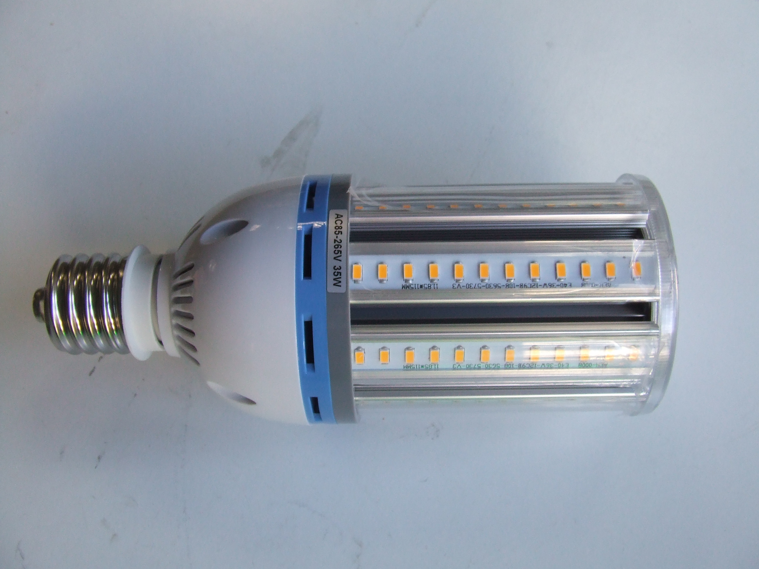 LAMPADA LED 3500 KELVIN 35 WATT AC 220 VOLT - Clicca l'immagine per chiudere