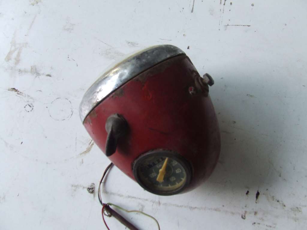 BENELLI LEONCINO 125 CC 1956 FARO ANTERIORE ORIGINALE USATO BENELLI LEONCINO 125 CC 1956 FARO ANTERIORE ORIGINALE USATO