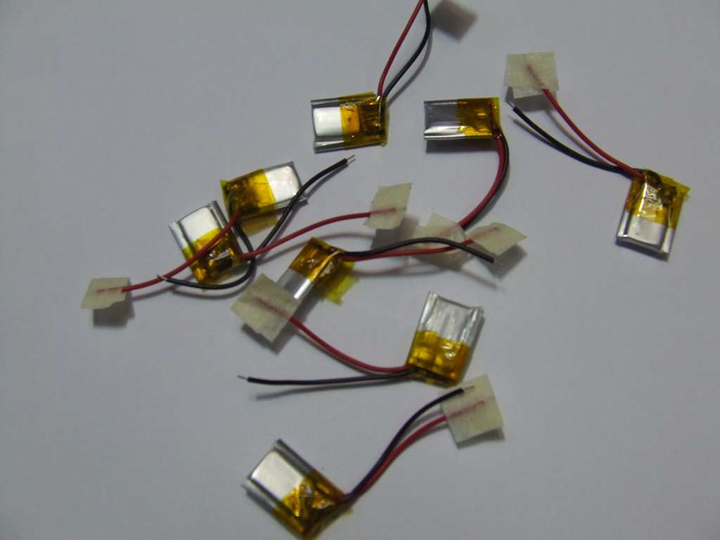 BATTERIA AI POLIMERI DI LITIO 12 X 9 X 4 MM 3,7 V 40 MAH BATTERIA AI POLIMERI DI LITIO 12 X 9 X 4 MM 3,7 V 40 MAH