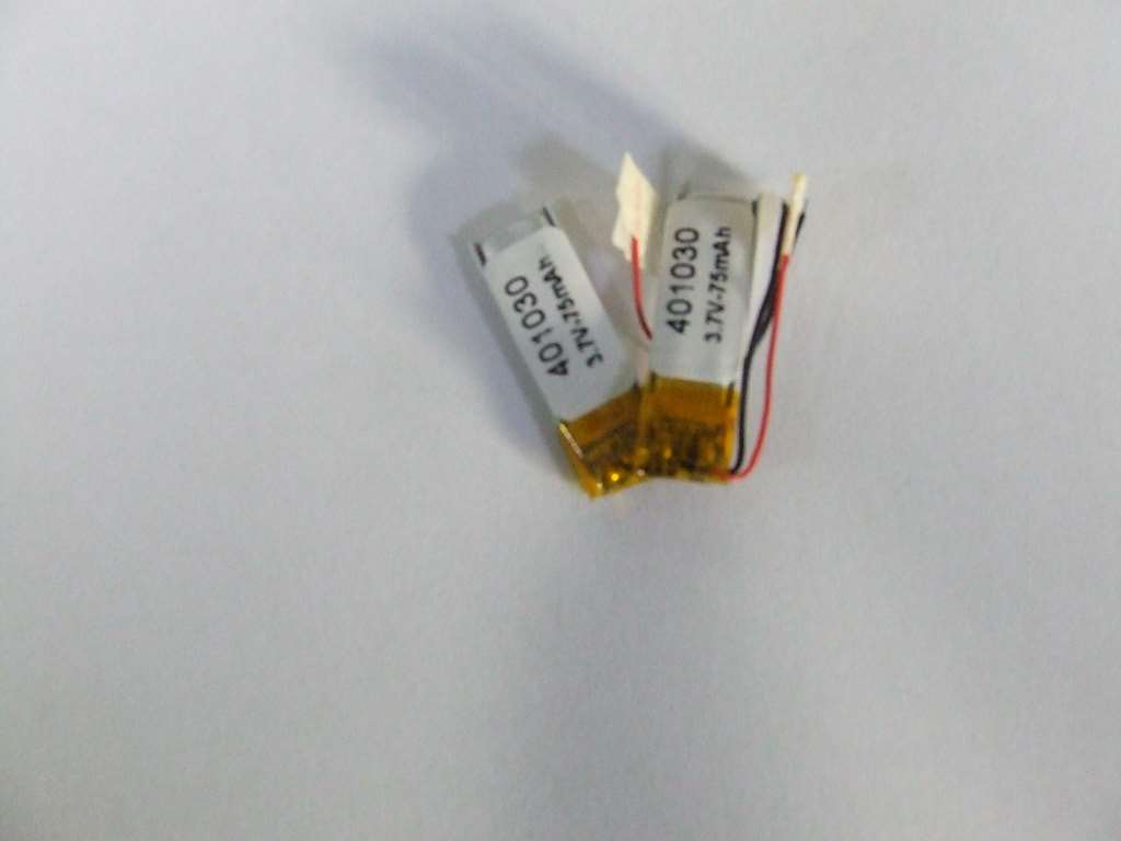 BATTERIA AI POLIMERI DI LITIO 30 X 10 X 4 MM 3,7 V 75 MAH BATTERIA AI POLIMERI DI LITIO 30 X 10 X 4 MM 3,7 V 75 MAH